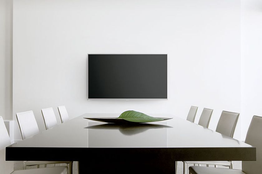 Ma funkcję obrazu 3D, z dostępem do internetu za ok. 12 499 zł. PANASONIC