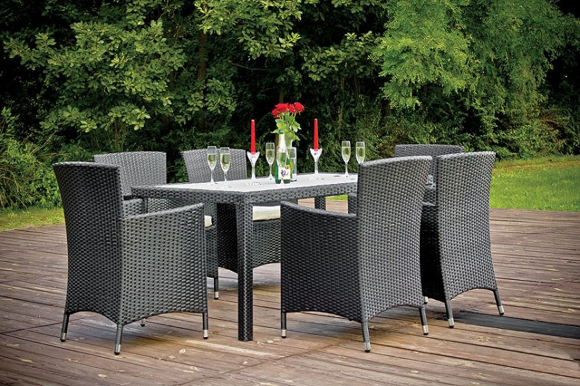 Meble Capitale z odpornego technorattanu kosztują 3091 zł, BRANDON