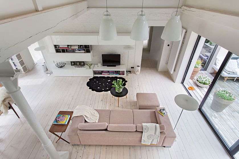 Poddasza, magazyny, stare fabryki – Jacek Kolasiński potrafi z nich wyczarować dizajnerskie perełki, bo lofty