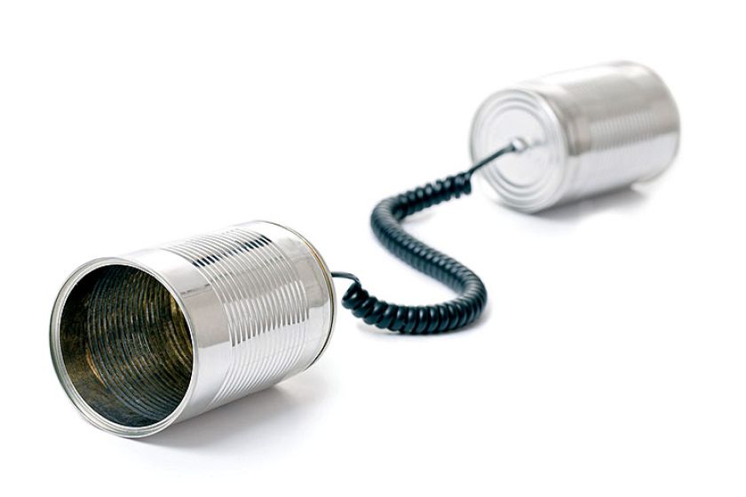 Prymitywny telefon,123 FF. Historia telefonu