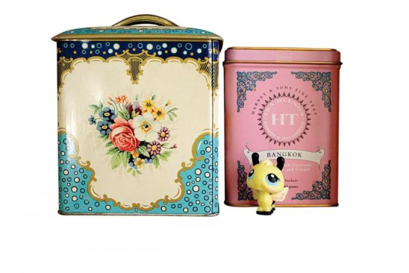 Puszki na herbatę. Puszek niegdysiejszy wdzięk