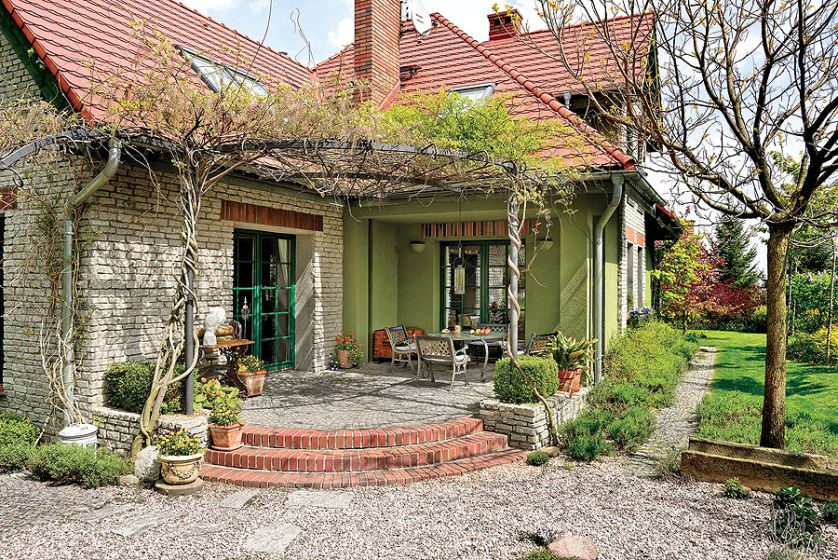 Rośliny są niemal wszędzie - jeśli nie rosną w ziemi, to w doniczkach, którymi wraz z rozpoczęciem wiosny Małgorzata