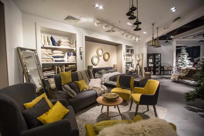 Salon HOUSE more w poznańskim Starym Browarze.