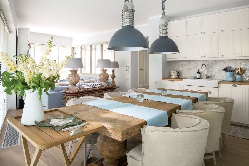 Lekcja stylu: aranżacja wnętrza w stylu hampton