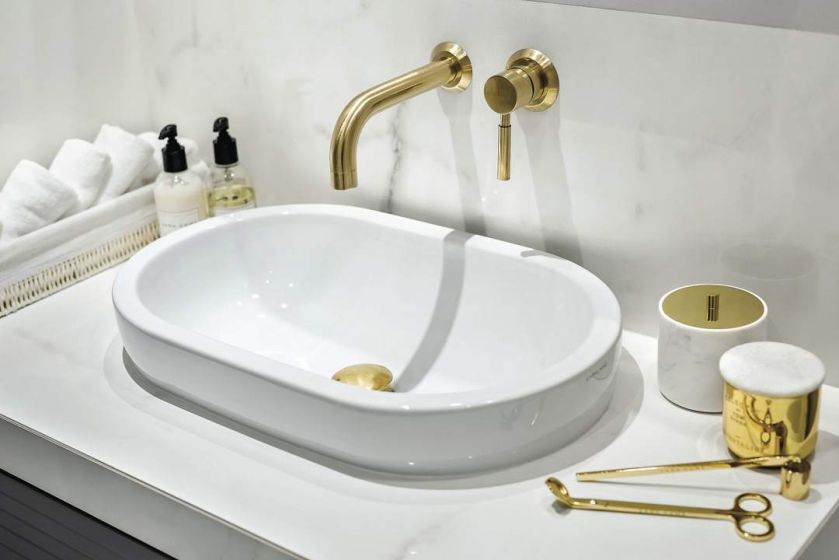 Trochę stylu francuskiego, trochę vintage, całość podkreślona złotymi akcentami i bardzo kobieca. Kasia zajmuje się