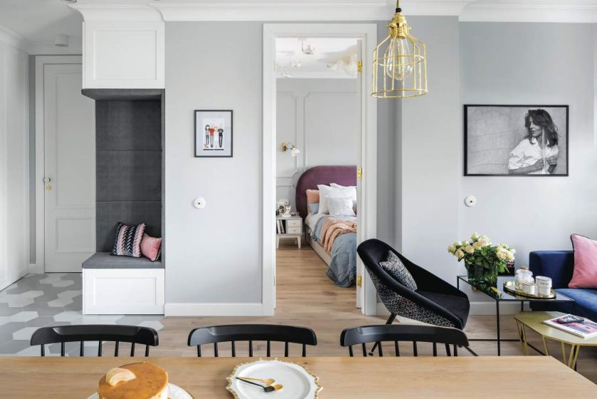 Trochę stylu francuskiego, trochę vintage, całość podkreślona złotymi akcentami i bardzo kobieca. Kasia zajmuje się