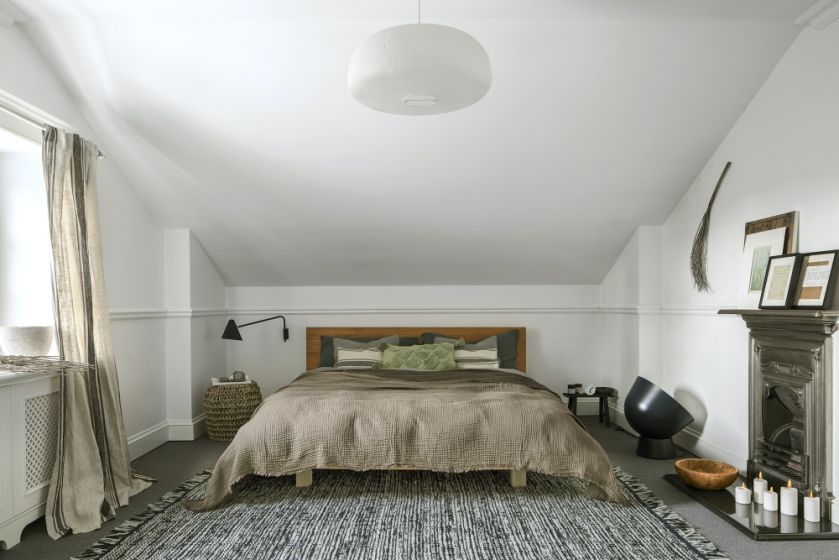 biała sypialnia styl skandynawski