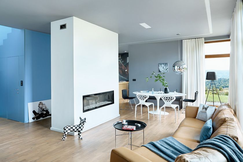 Trudno się zdecydować, co w tym krakowskim domu najpierw podziwiać. Czy widoki za oknem i Tatry w tle, czy