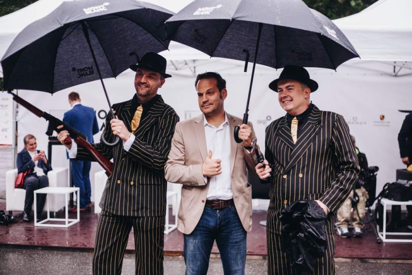 Varsopolis to święto dla entuzjastów historycznej motoryzacji i wyrafinowanego stylu. To połączenie najpiękniejszych