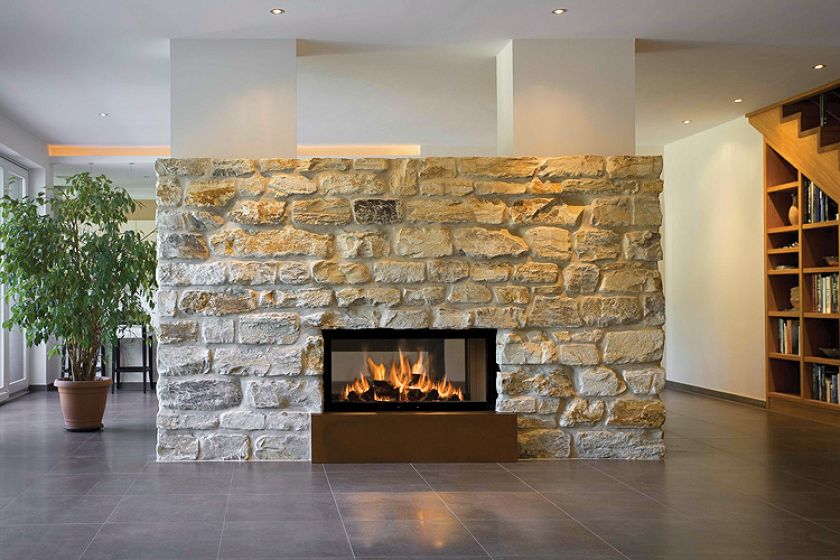 W ramie z łupka, kominki kozłowski. Kominek czy grzejnik?