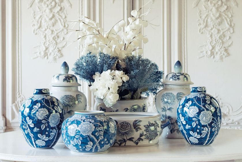 porcelanowe wazony i wazy