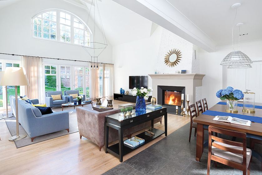 Zanim w salonie pojawiła się wymarzona lampa, Iwona obejrzała 24 żyrandole.