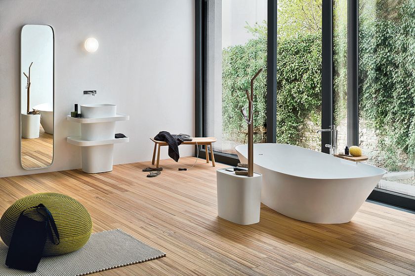 Zaprojektowana przez Monikę Graffeo kolekcja Fonte nawiązuje do stylu japońskiego, także w drewnianych dodatkach, REXA DESIGN