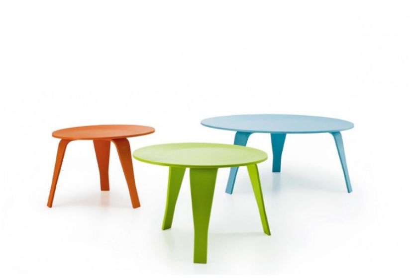 Zastanawialiście się kiedyś, kto zaprojektował meble, które kupujecie? W ofertach wielu firm znajdziemy lampy, kanapy