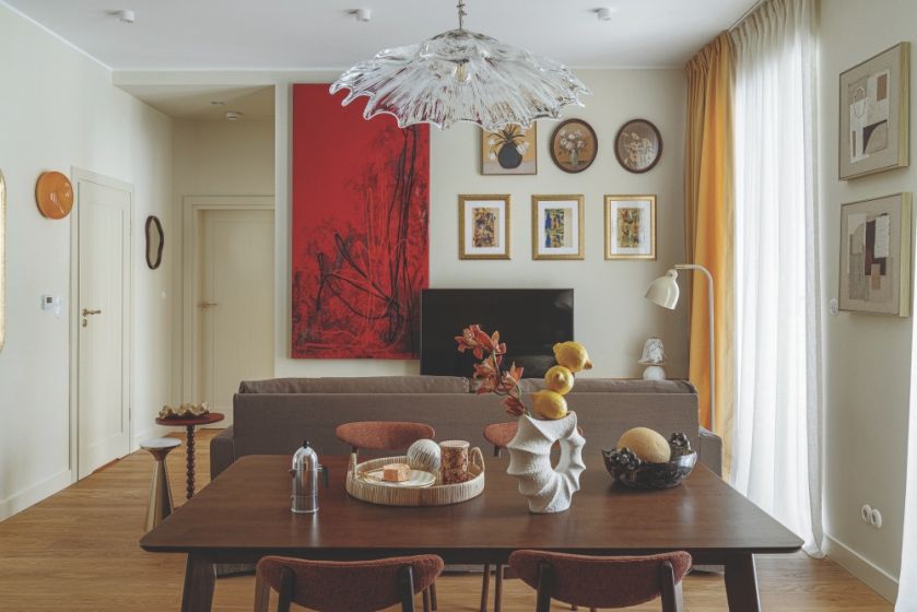 żółte i pomarańczowe akcenty w mieszkaniu 45 m2