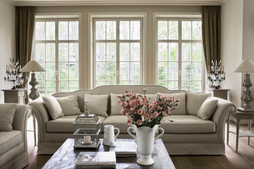 Bretońska architektura przeniesiona do Puszczy Kampinoskiej.