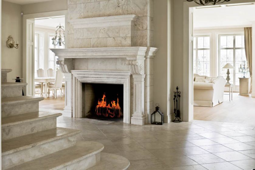 Bretońska architektura przeniesiona do Puszczy Kampinoskiej.