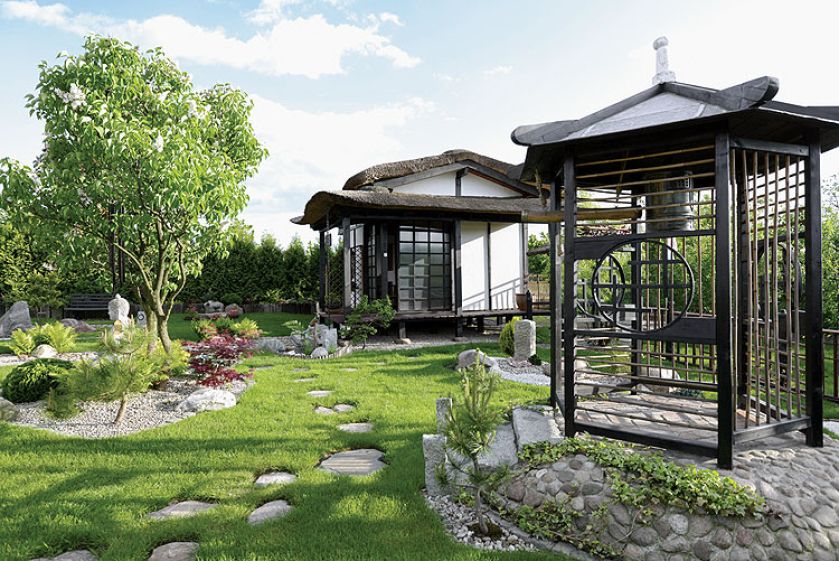 Ogród japoński - pomysł nie jest dla narwańców. Potrzeba mnóstwo cierpliwości, by rzecz doprowadzić do końca.