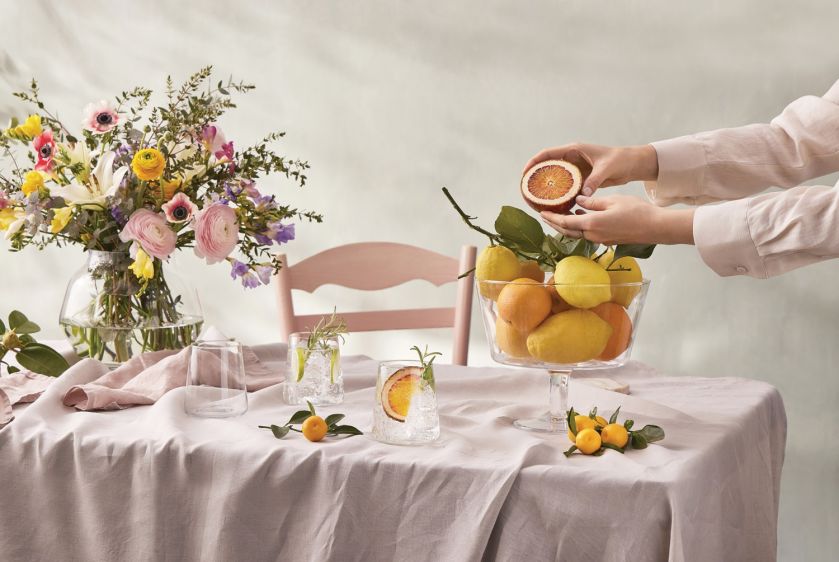 Wielkanocne dekoracje stołu pastele pudrowy róż