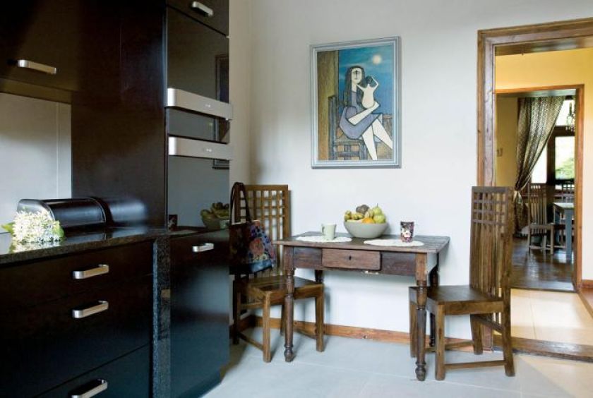 Jak Marta i Marcin zamieszkali w dworku znanym z Czterech pancernych .