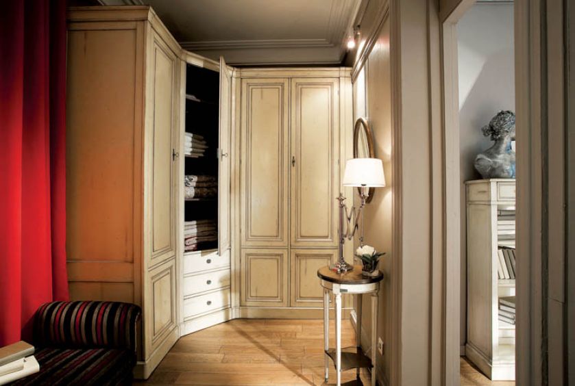 Pomysł na garderobę w przedpokoju - seria Directoire, na zamówienie. GRANGE