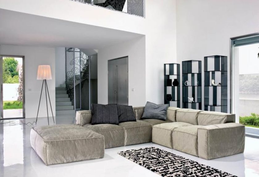 Peanut B projektu Mauro Lippariniego - zainspirowały go podobno amerykańskie sandwiche z masłem orzechowym. BONALDO