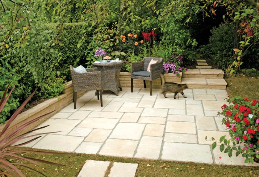 W kolorze piaskowca. Płyty kamienne od firmy SEMMELROCK