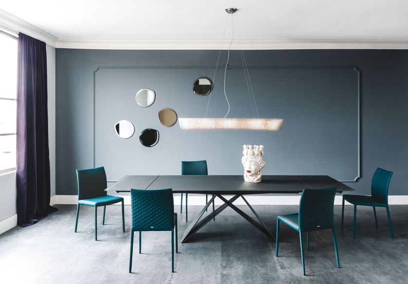 Stół Premier Drive, heban.pl. 30 stołów do jadalni z blatami z drewna, kamienia i szkła