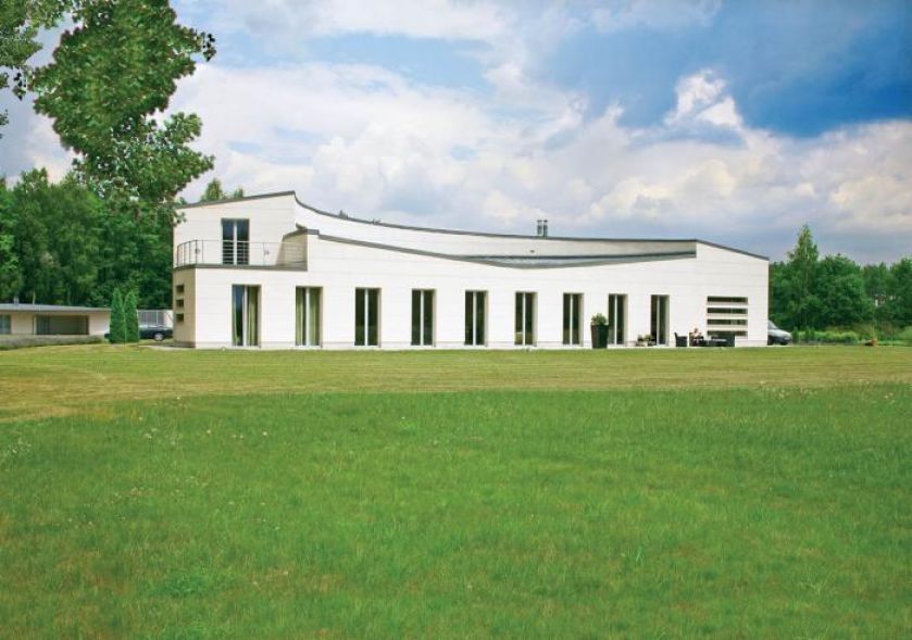 Sześćset metrowy gmach... Słoneczna posiadłość