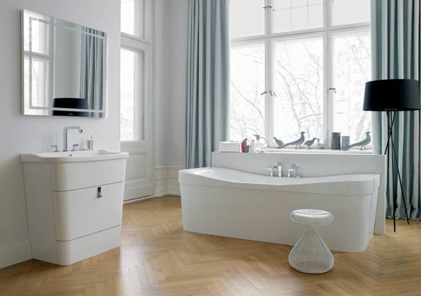 Kolekcja Esplanade - łazienka urządzona jak living room. DURAVIT