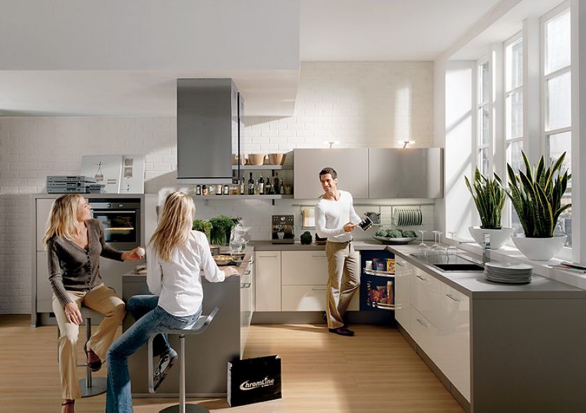 Mają fronty na wysoki połysk, NOLTE. Jaki stół do kuchni?