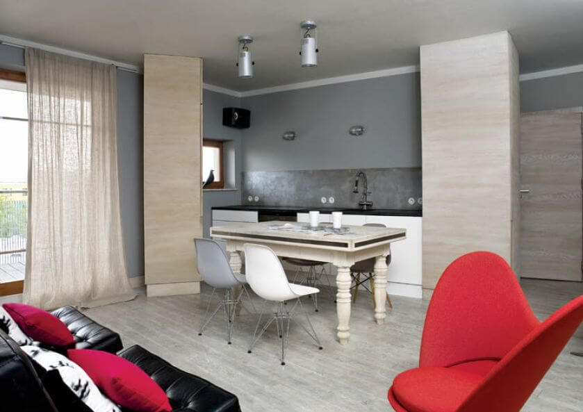 Szarości nie są smutne dzięki kolorowym dodatkom.