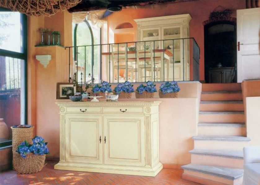 Komoda Glamour z drewna orzechowego kosztuje 9800 zł. TONIN CASA