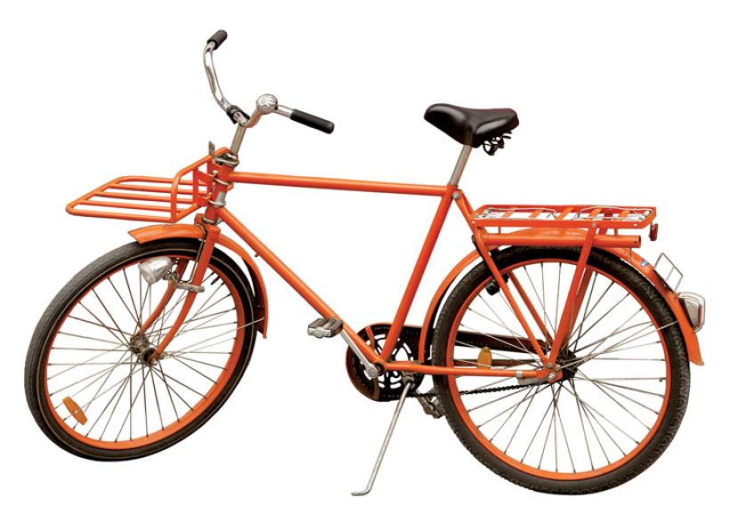 Współczesny rower z dwoma bagażnikami. Fot. Shutterstock.com