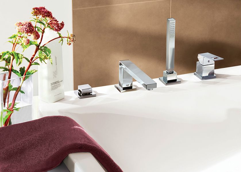 Bateria wannowa Eurocube za 2700 zł, grohe