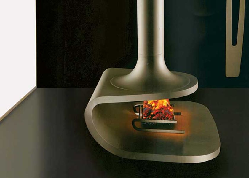 Charakterystyczny kominek Drop zaprojektował włoski designer Massimo Iosa Ghini. Karierę zaczynał jako rysownik komiksów, z