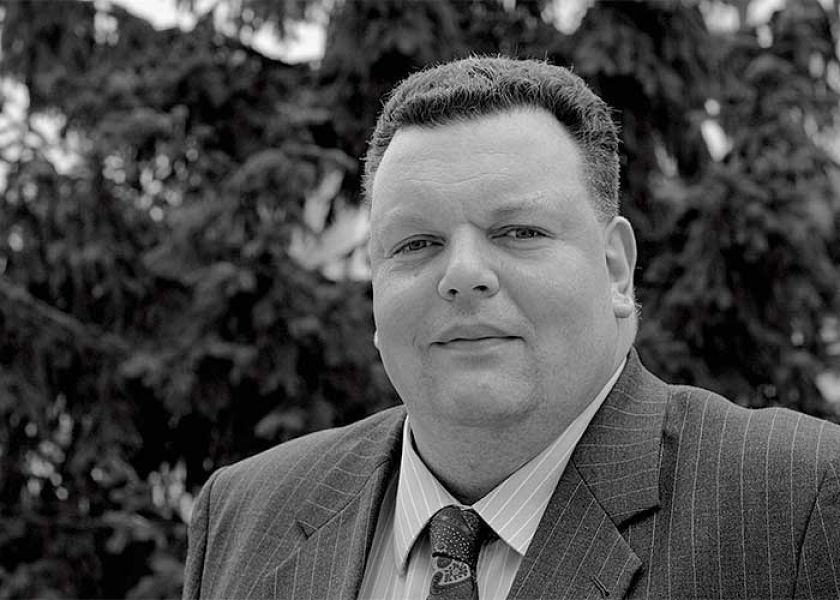 Christopher Wellman- obecny właściciel firmy.