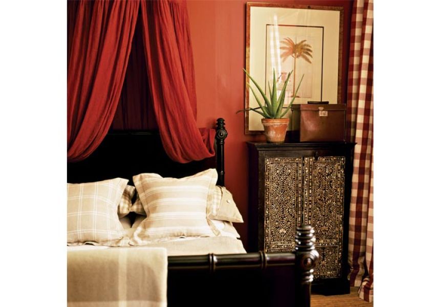 Dom w stylu kolonialnym - sypialnia