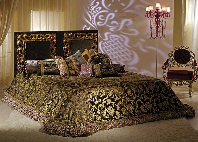 Tkaniny z kolekcji Nobile firmy Lady Laura inspirowane są XVIII-wiecznymi wzorami. ORIGINE ITALIA