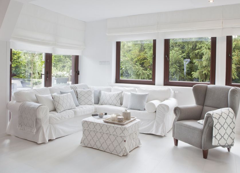 Rolety rzymskie: dekoracje okien nr 1 w Polsce – jak wybrać?