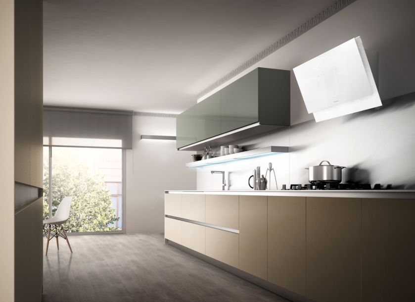 Black Tie WH80. Okap przyścienny, ukośny. Szerokość 80 cm. Białe szkło.