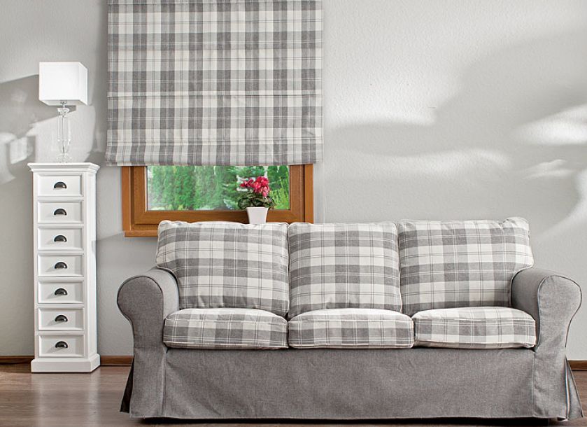 Na 3-osobową sofę (linia Edynburg) – 849 zł. DEKORIA