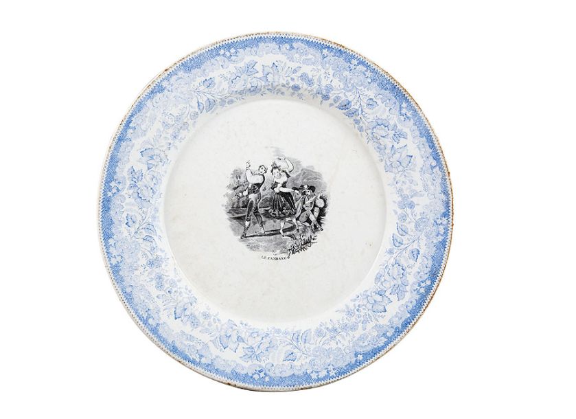 Półmisek ze sceną rodzajową, fajans, druk podszkliwny, lata 1850-1860