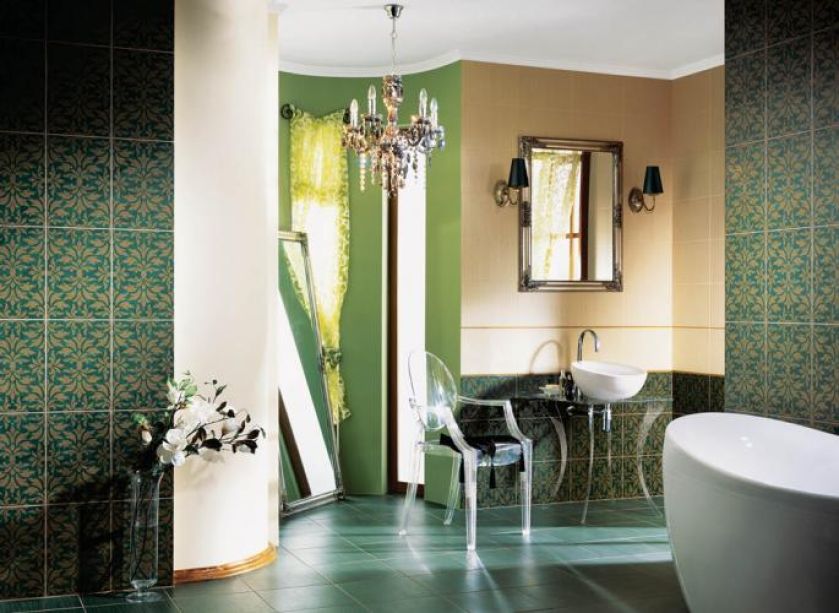 W stylu retro. Kolekcja Allure ze szklanymi listwami i szkliwionym gresem na podłodze. Płytki mają wymiary 25 x 36