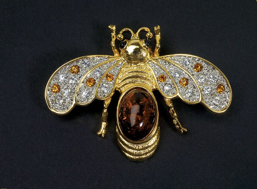 Z diamentami i bursztynem. Bursztyn