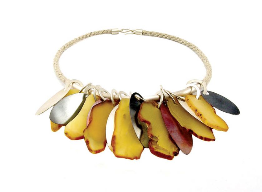 Naszyjnik ze srebra i bursztynu. Projekt i wykonanie - Marcin Zaremski.