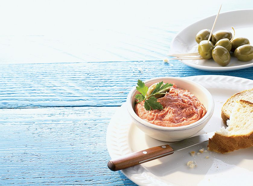 Pasta z wędzoną ikrą dorsza. Smaki południowych wód