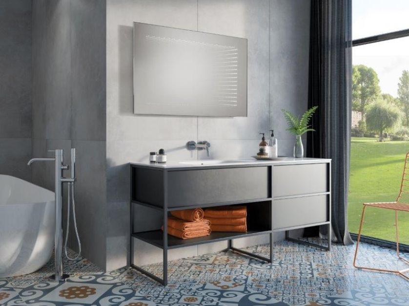 Personalizowane lustra LED, czyli technologia szyta na miarę