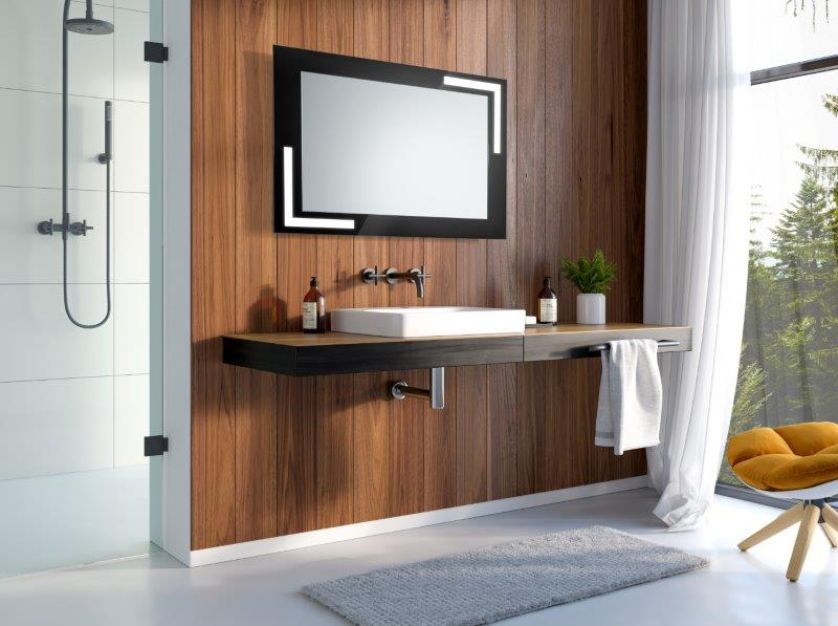 Personalizowane lustra LED, czyli technologia szyta na miarę