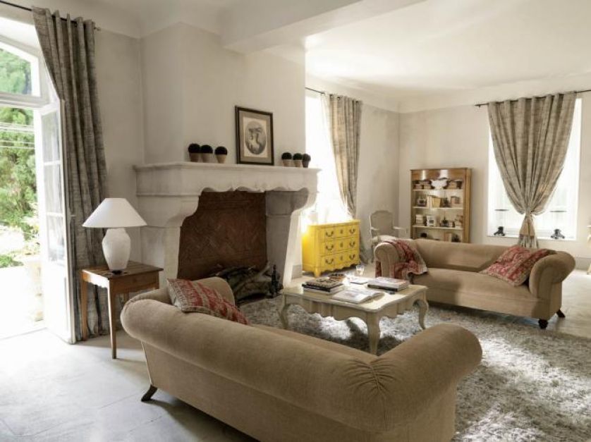 Salonowe meble Chelsea. GRANGE. Kanapa oswojona